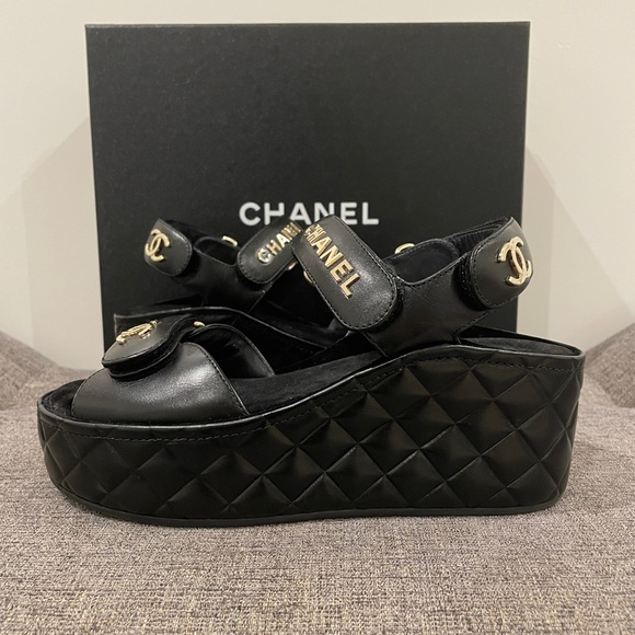 Chanel Platform Quilted Dad Sandals - Black Leather, Gold CC hardware - Picture 5 of 15
